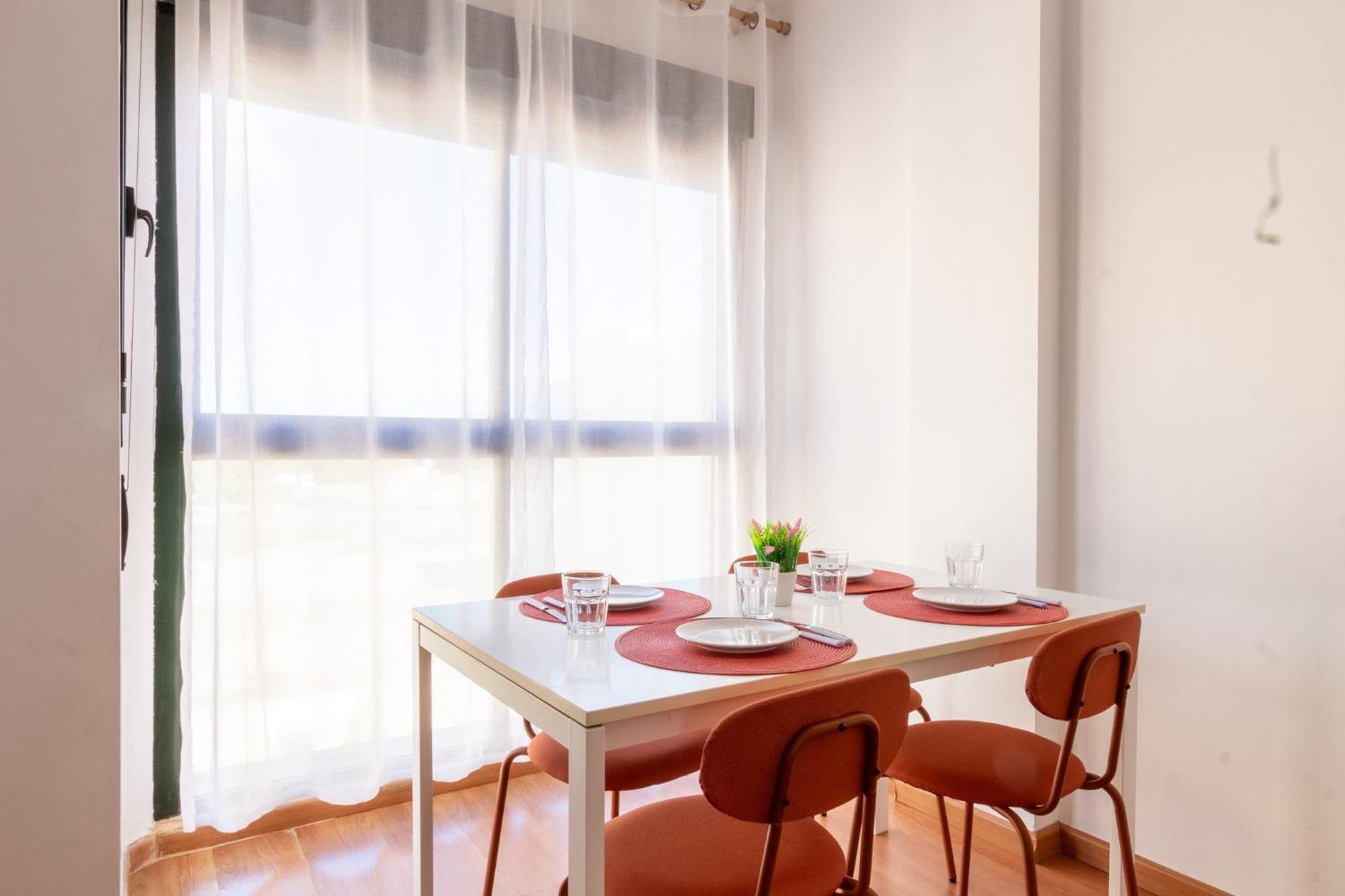 Apartamento Cerca Del Mar Y Aeropuerto 阿利坎特 外观 照片