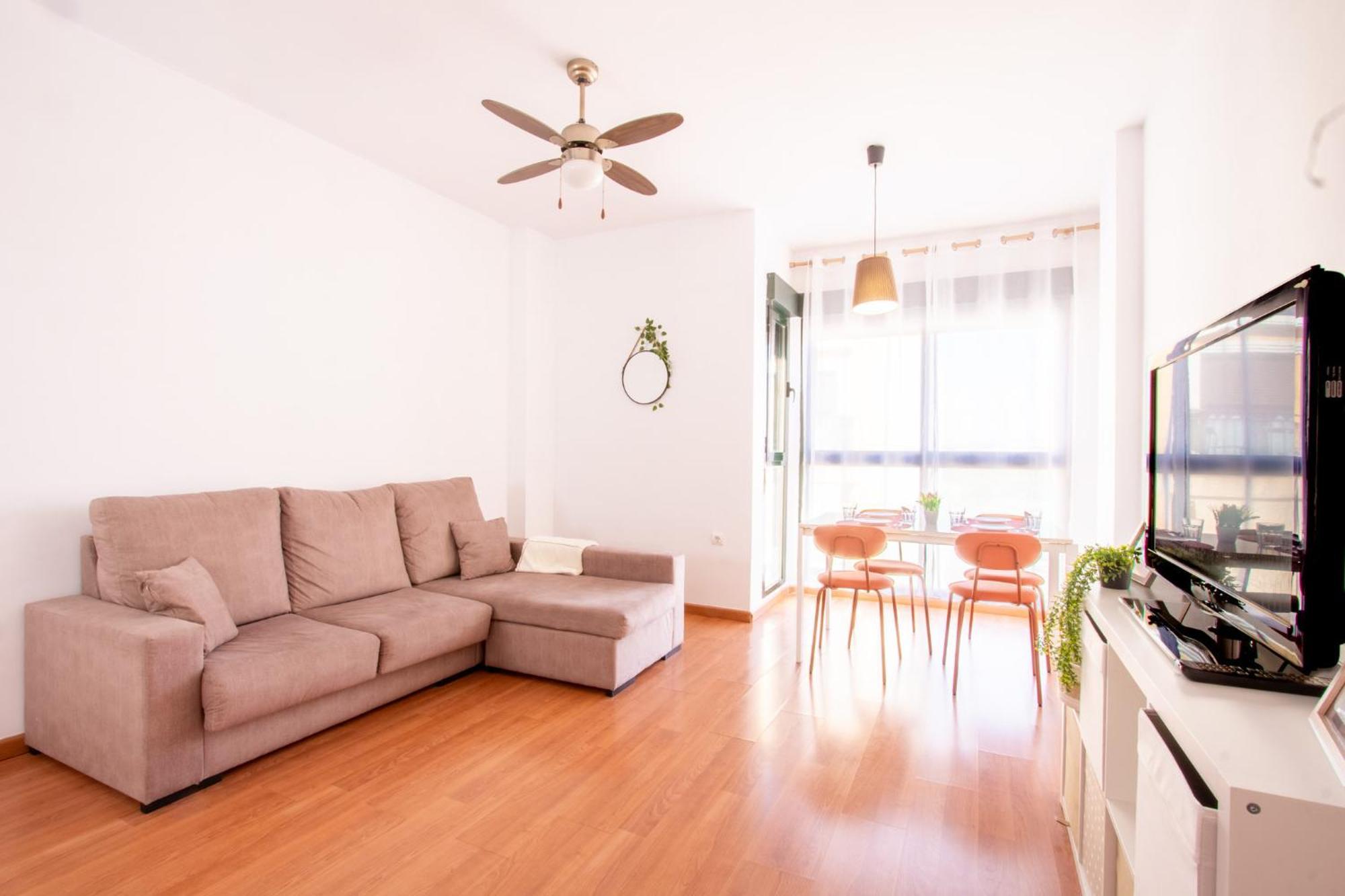 Apartamento Cerca Del Mar Y Aeropuerto 阿利坎特 外观 照片
